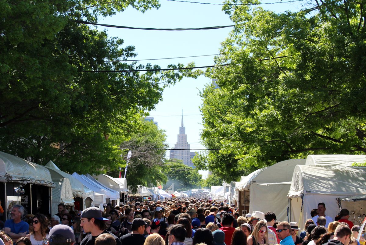 Crowds at a street festival in Deep Ellum, Dallas